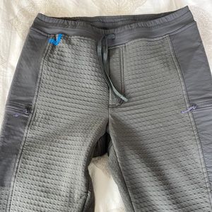 Patagonia R1 pants
